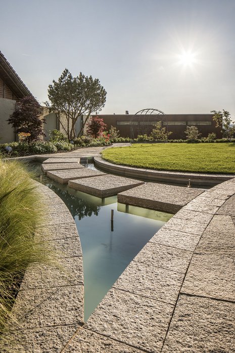 Natura Stein AG, Bodenplatten Luserna Dorée bruchroh